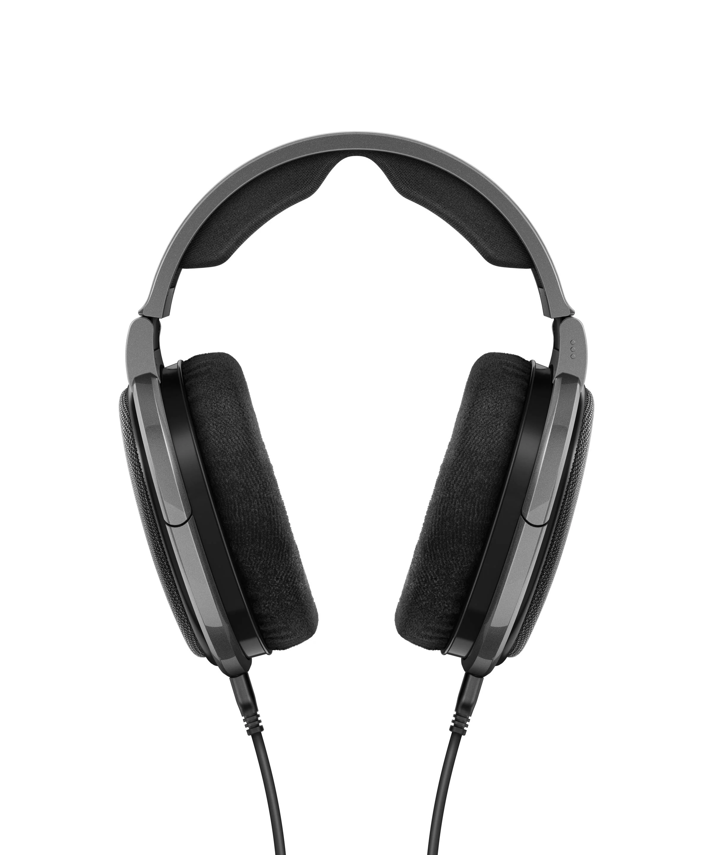 201-hd-650-and-4.4mm-balanced-audio-cable-set-1.webp HD 650 and 4.4mm Balanced Audio Cable Set
