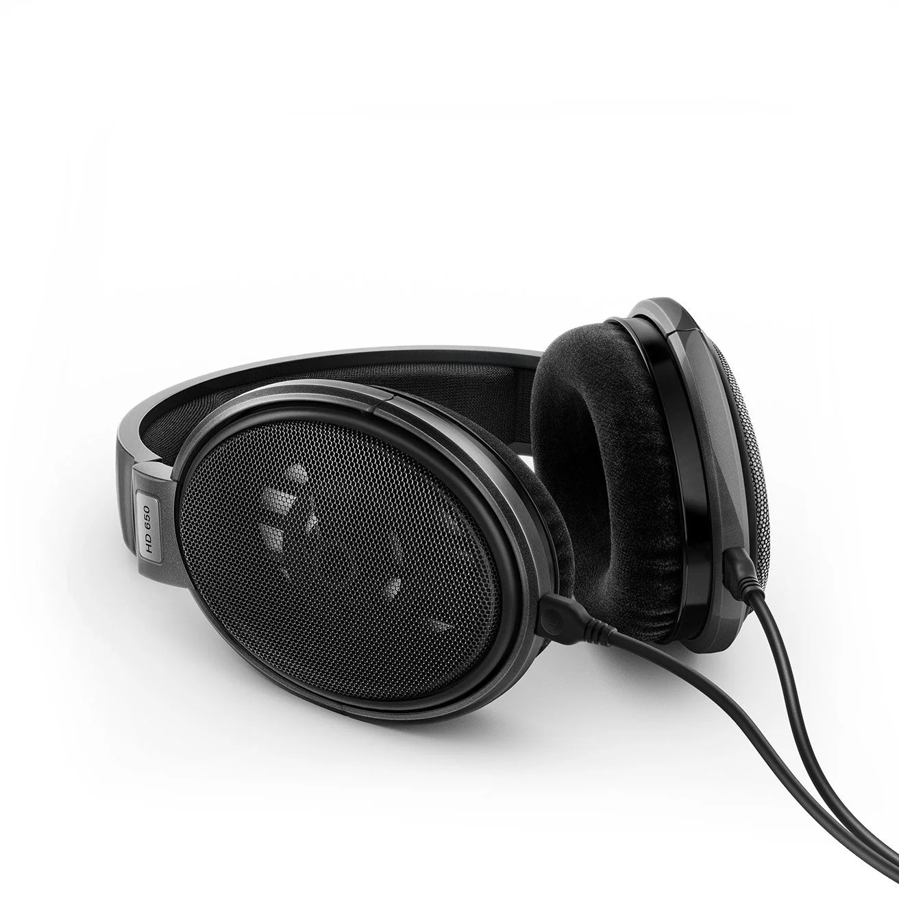 723-hd-650-refurbished-4.webp HD 650 Refurbished